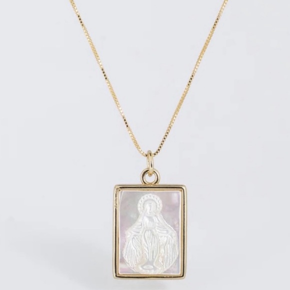 “Our Lady of Grace” Virgin de Guadelupe Mary Mother of Pearl Carved 18K Necklace - Picture 16 of 16